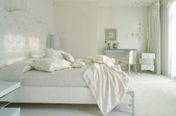 Белая спальня. Идеи оформления.