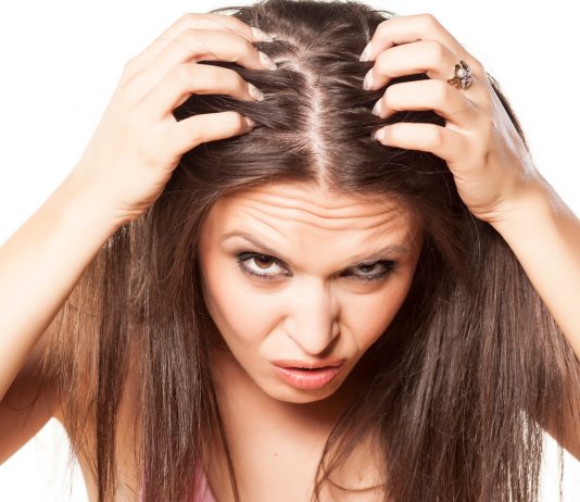 Как избавиться от сухой перхоти