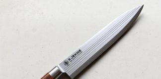 Японские кухонные ножи: как выбрать инструмент, который действительно будет резать лучше, чем вы думаете